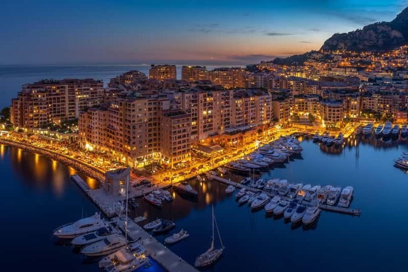 O Port Hercule